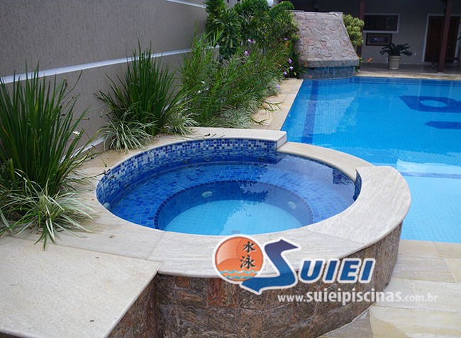Suiei Piscinas