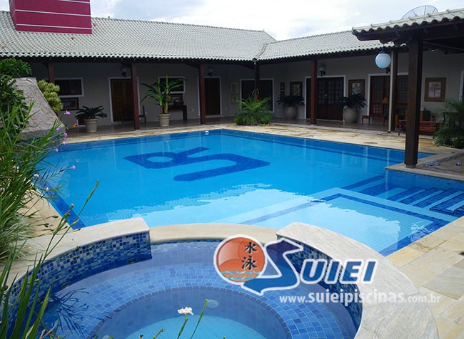 Suiei Piscinas
