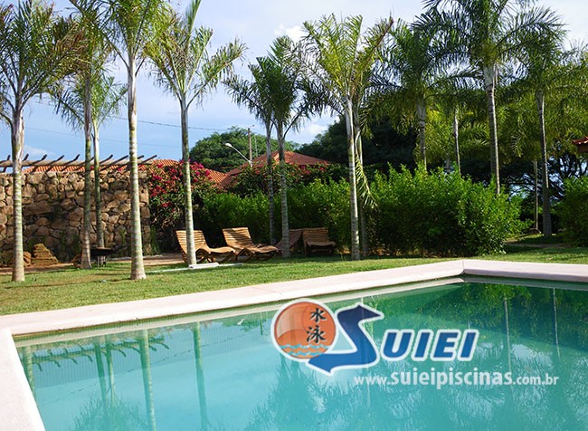 Suiei Piscinas