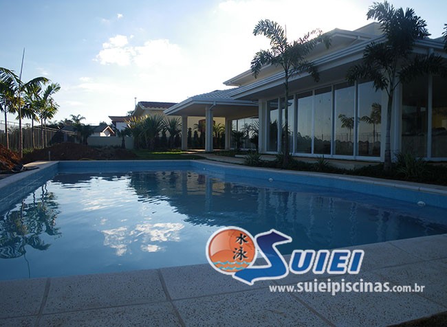 Suiei Piscinas