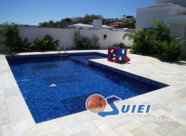 Suiei Piscinas