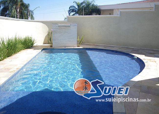 Suiei Piscinas