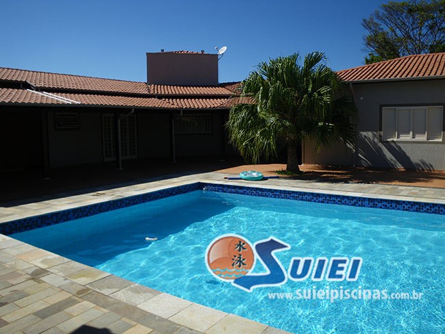 Suiei Piscinas