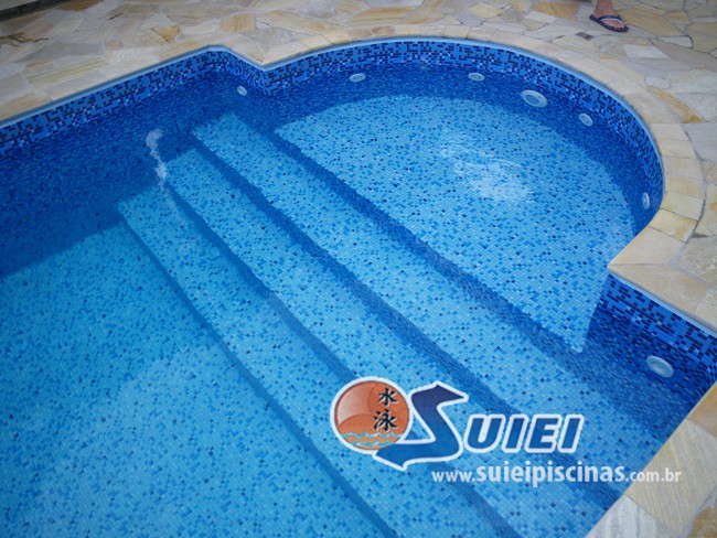 Suiei Piscinas