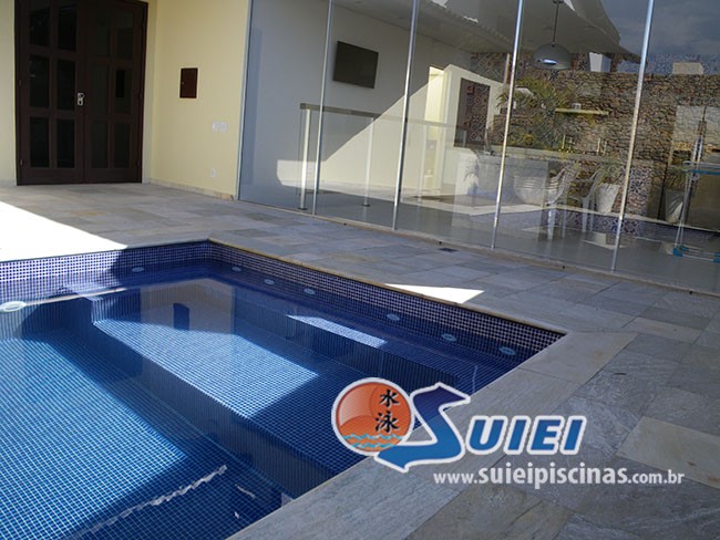 Suiei Piscinas