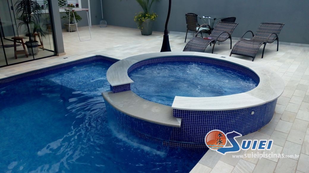 Suiei Piscinas