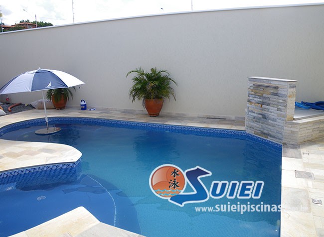 Suiei Piscinas