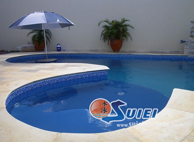 Suiei Piscinas
