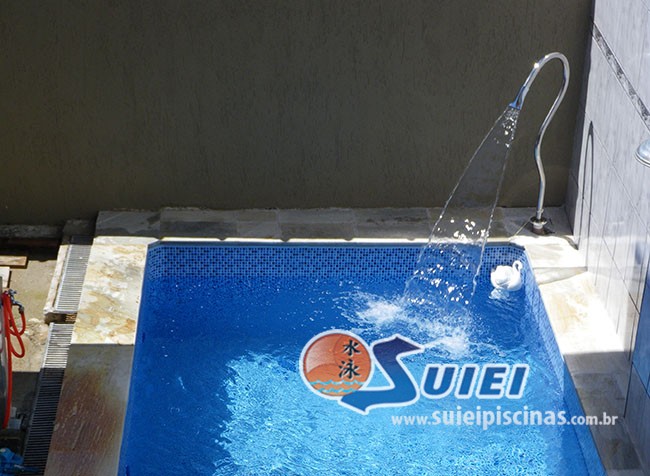 Suiei Piscinas