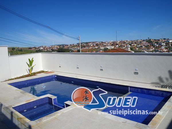 Suiei Piscinas