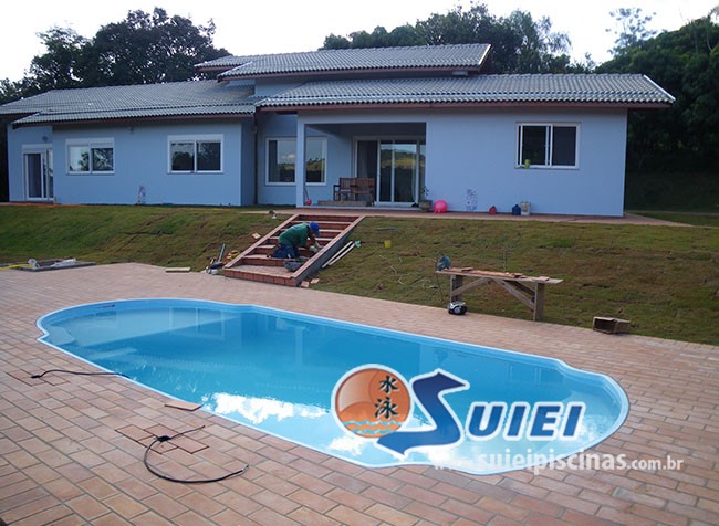 Suiei Piscinas